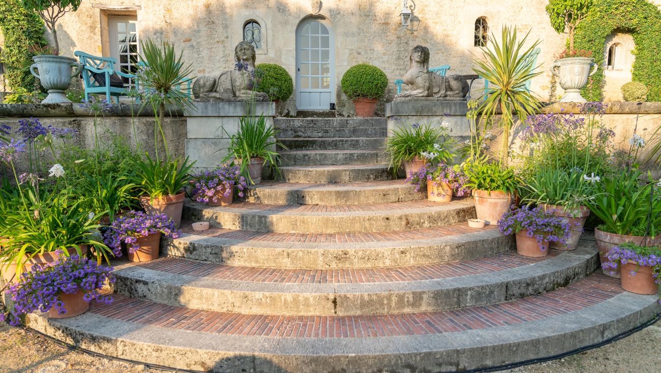 Escalier menant à la Terrasse (© Jay Qin)